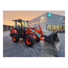 Nakladač Kubota R070 [8729]